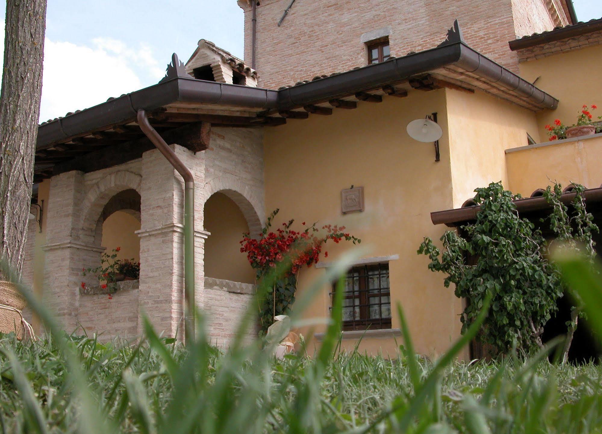 Residenza D'Epoca Il Biribino Hotel ชิตตา ดิ กัสเตลโล ภายนอก รูปภาพ