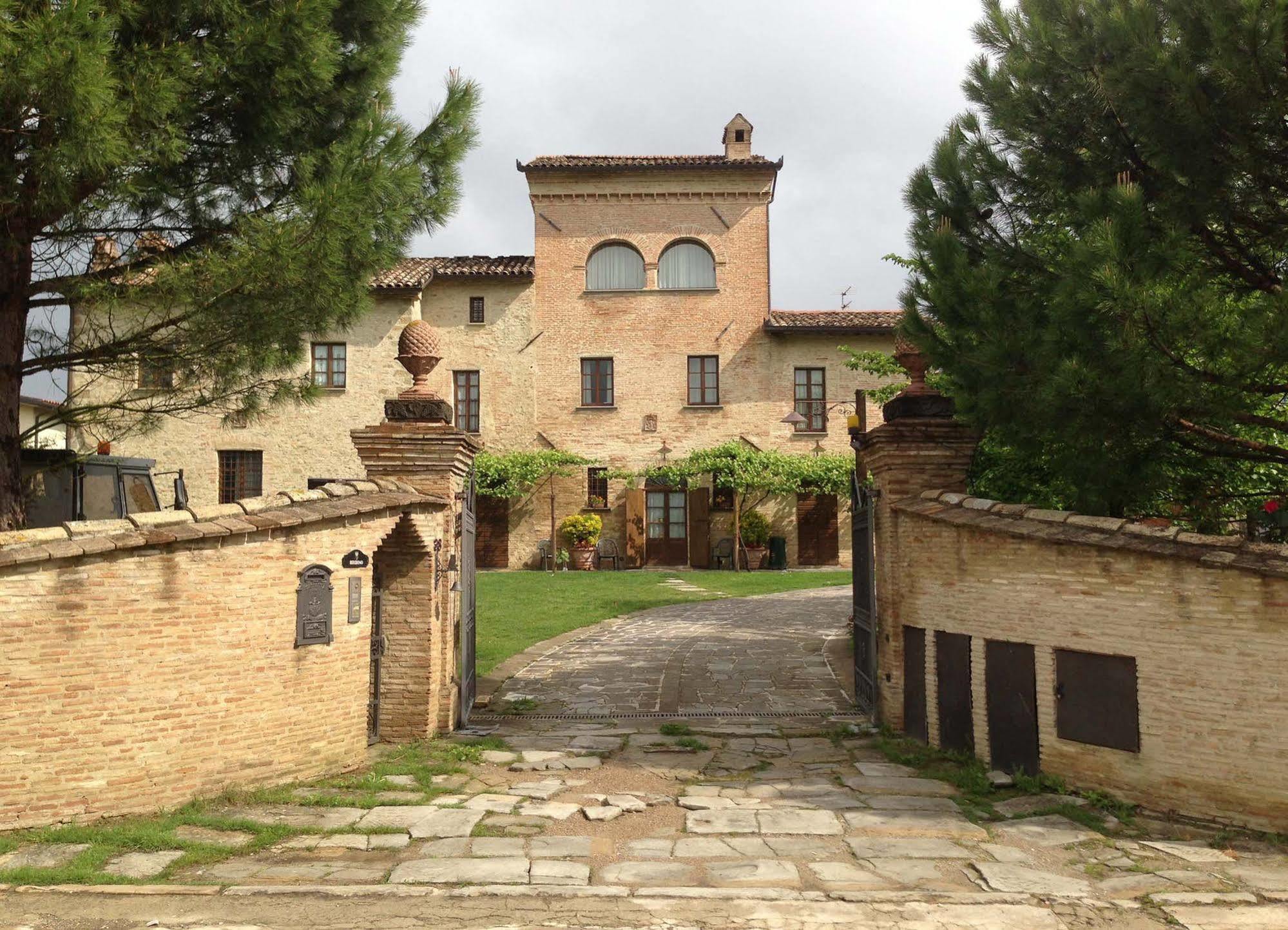 Residenza D'Epoca Il Biribino Hotel ชิตตา ดิ กัสเตลโล ภายนอก รูปภาพ